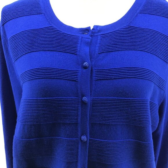 Charter Club Woman’s Modern Blue Cardigan Sweater - Picture 10 of 10